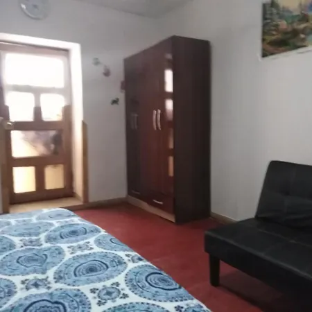 Andene\'S House