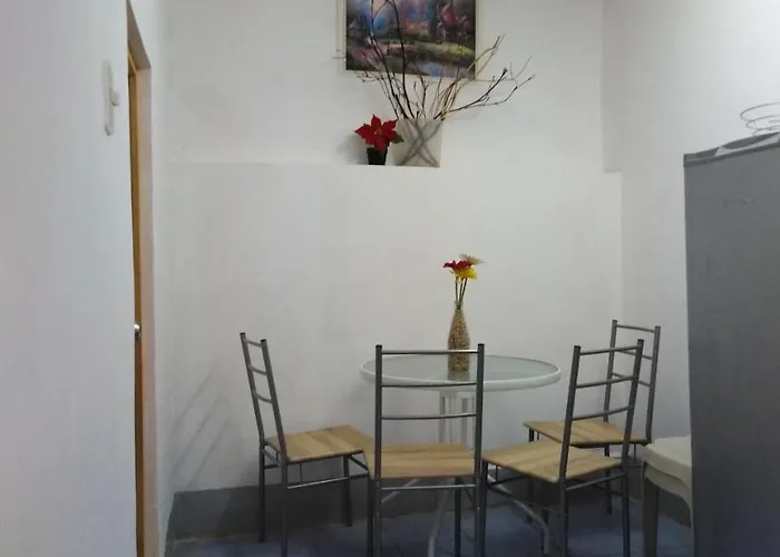 Pensión Andene's House